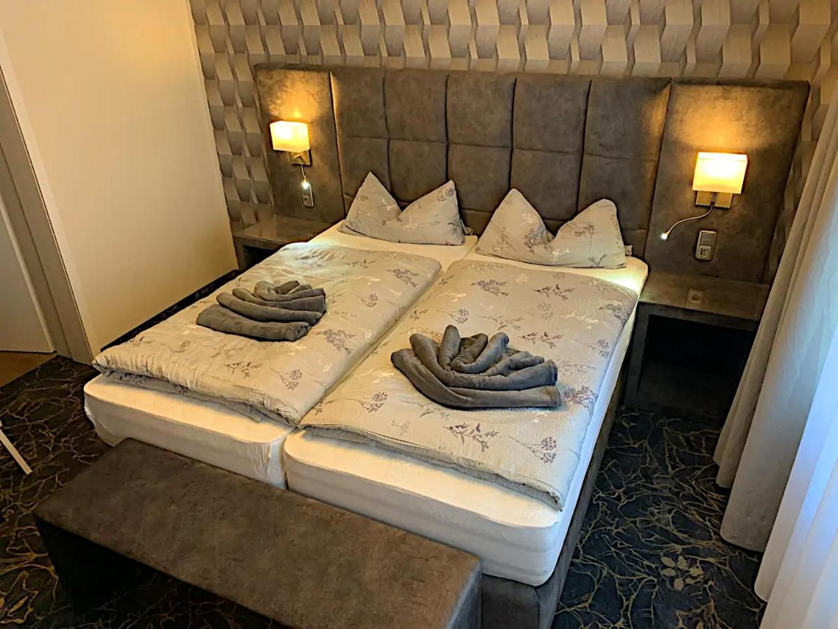 Gaestehaus Am Kurpark Hotel Garni ホルン・バート・マインベルク エクステリア 写真