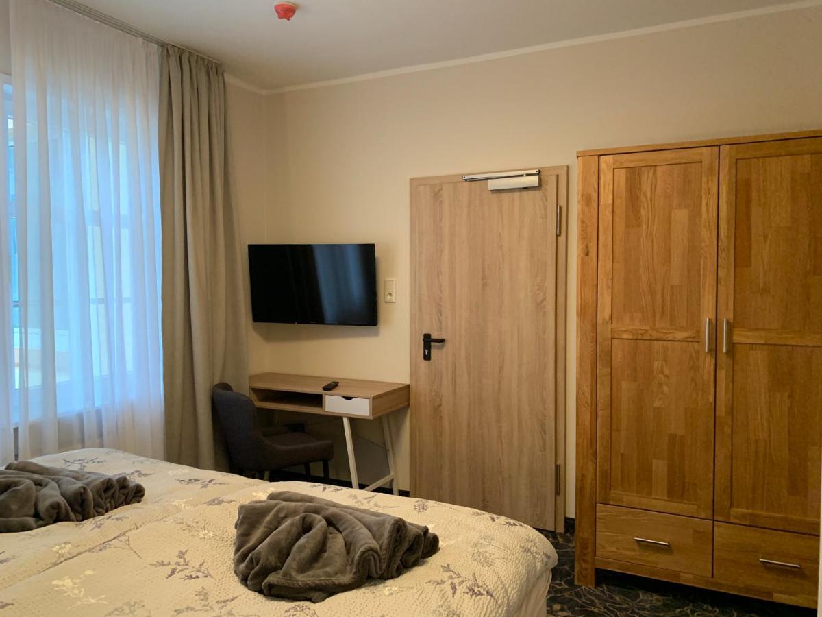 Gaestehaus Am Kurpark Hotel Garni ホルン・バート・マインベルク エクステリア 写真